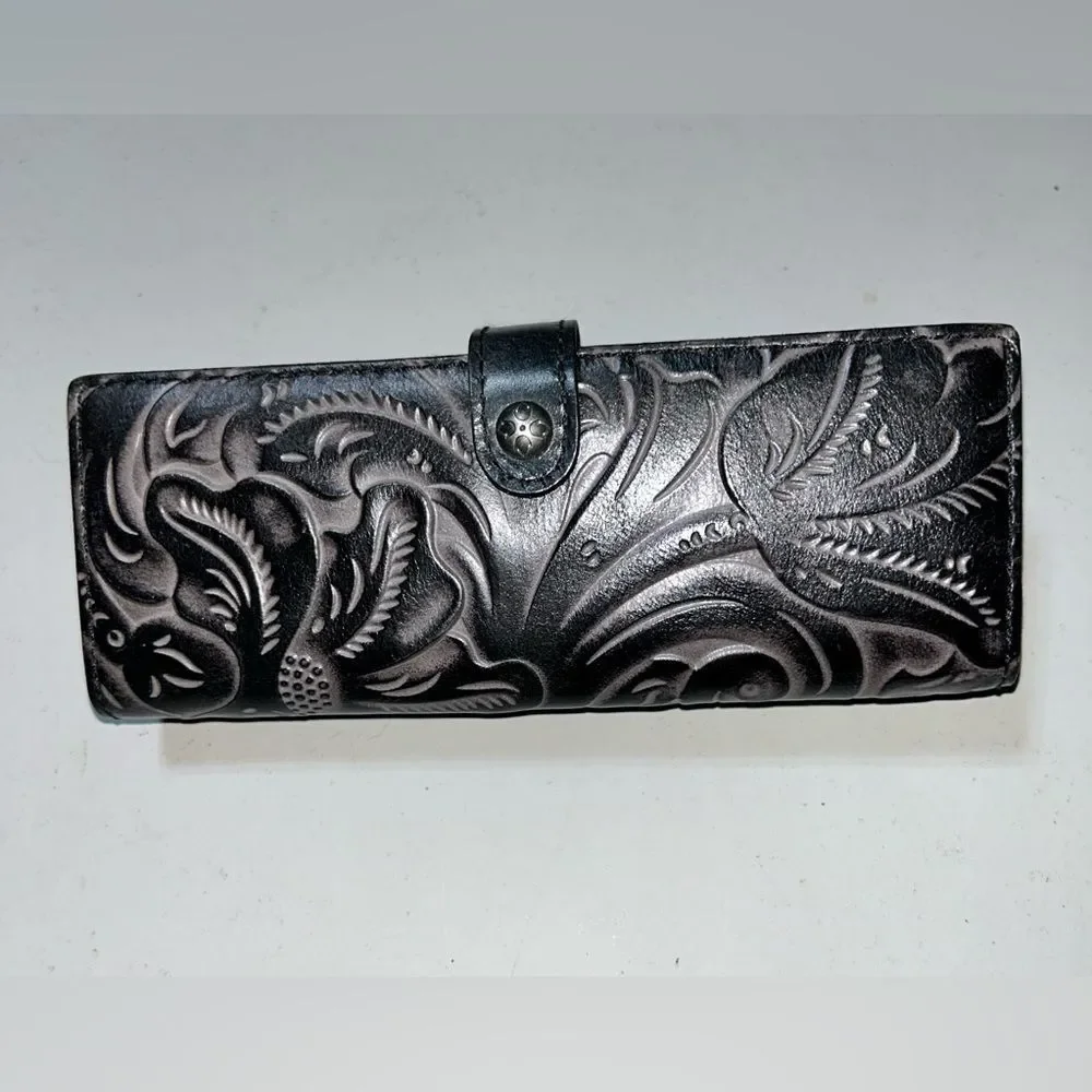 Patricia Nash Marotta Card Holder Wallet Style Hand tooled Black
